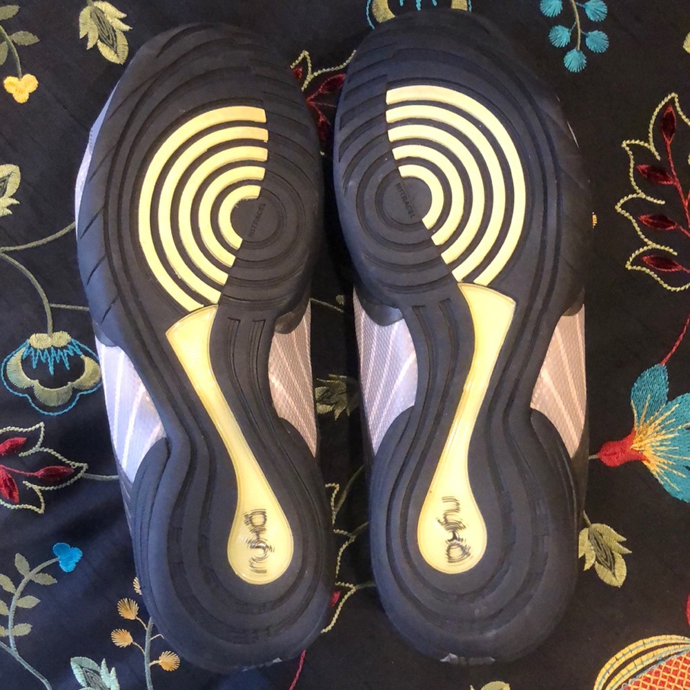 RYKA Studio D Sneakers - Picture 4 of 9